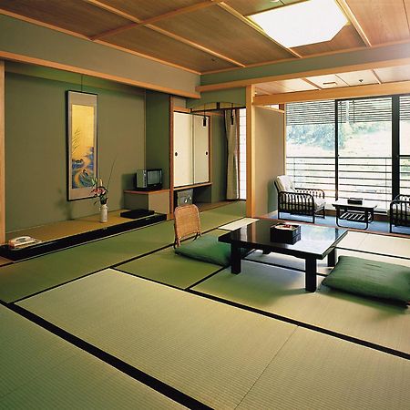 汤村 Kasenkyo Izutsuya酒店 外观 照片