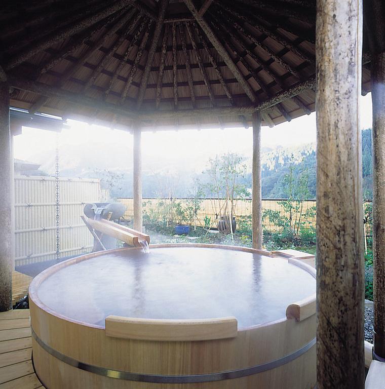 汤村 Kasenkyo Izutsuya酒店 外观 照片